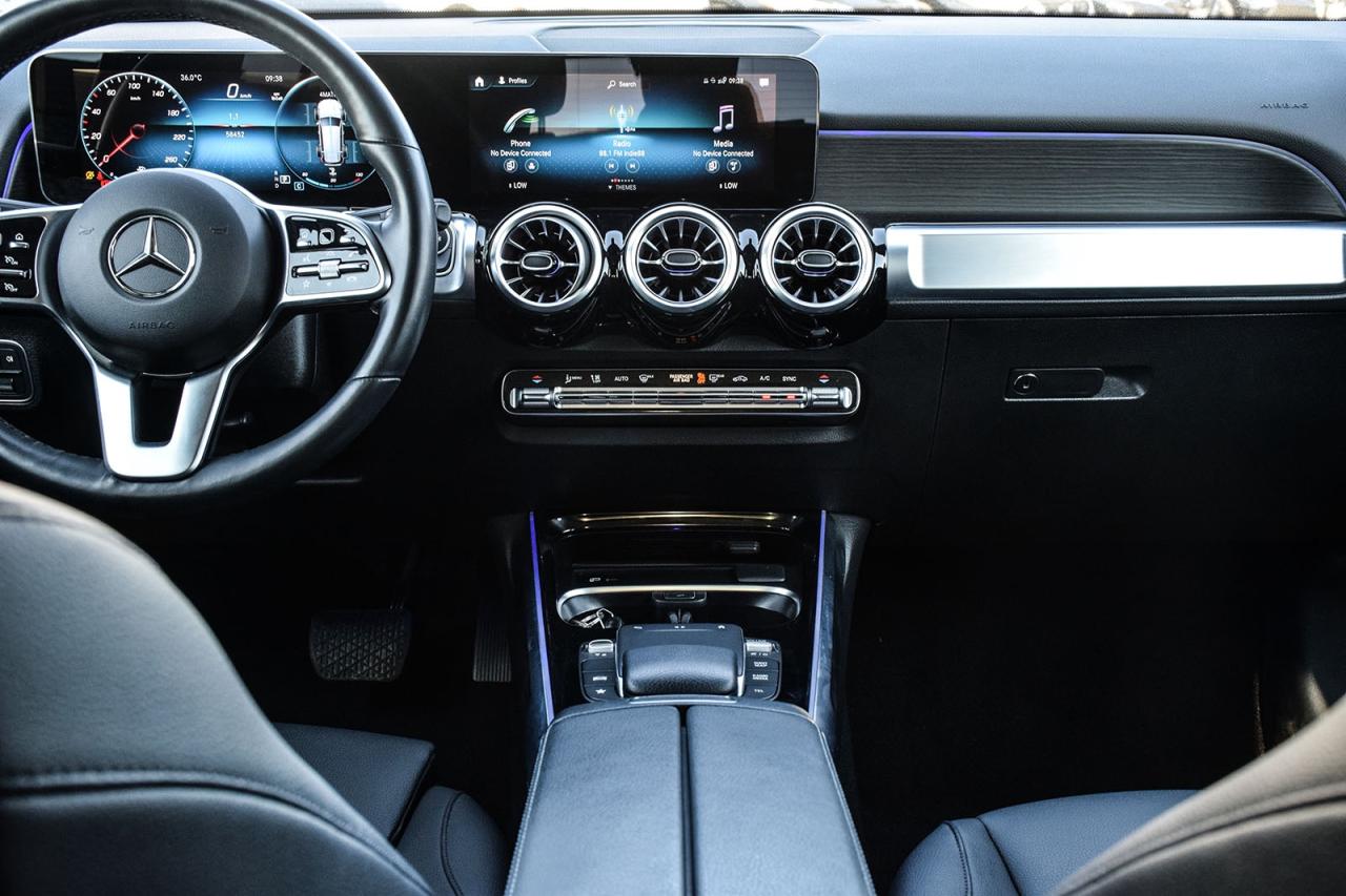 2023 Mercedes-Benz GLB-Class GLB 250 4MATIC NO ACCIDENT DIGITAL DASH PANO ROOF Photo