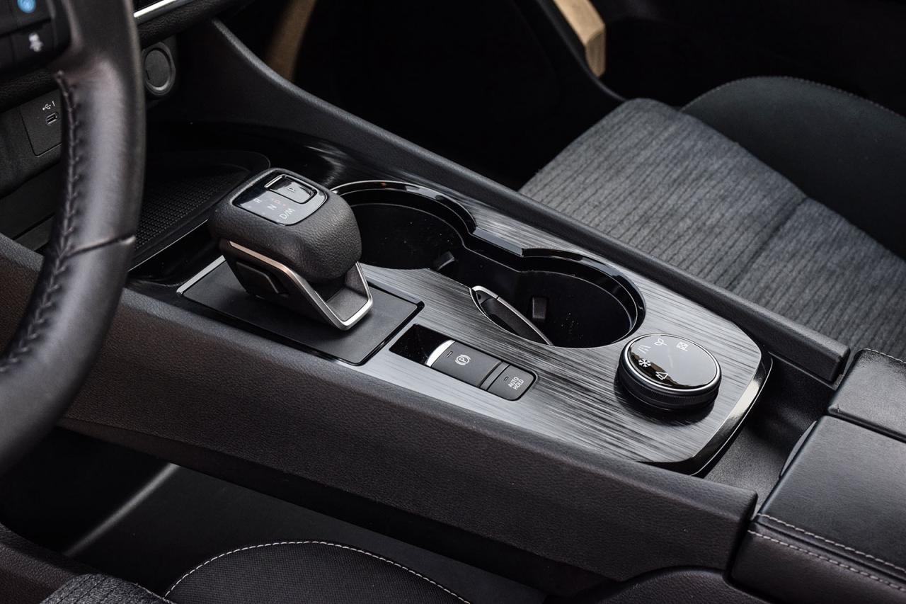 2023 Nissan Rogue SV NO ACCIDENTS PANO ROOF BLINDSPOT MONITOR Photo