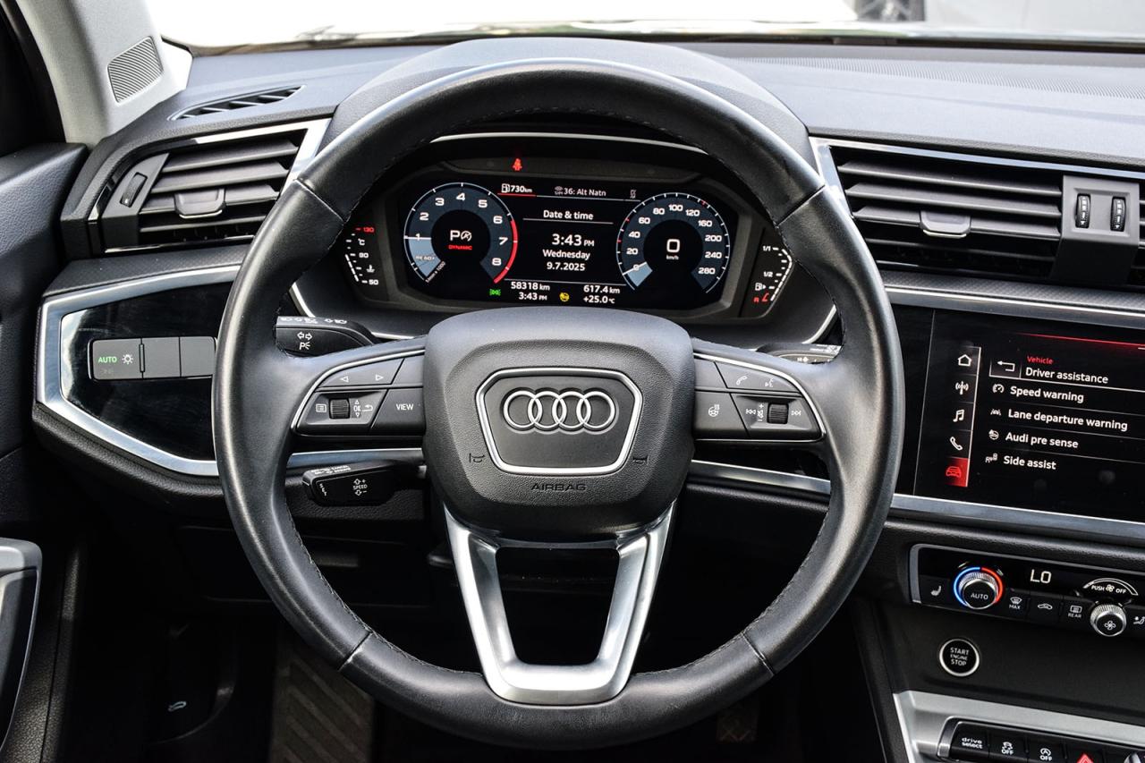 2023 Audi Q3 Progressiv No Accidents Panoroof BSM LDW Photo