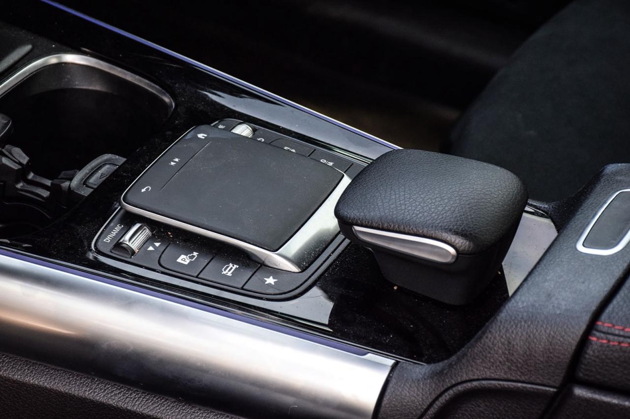 2022 Mercedes-Benz GLA GLA250 NO ACCIDENT AMG DIGI DASH AMBIENT LIGHTING Photo