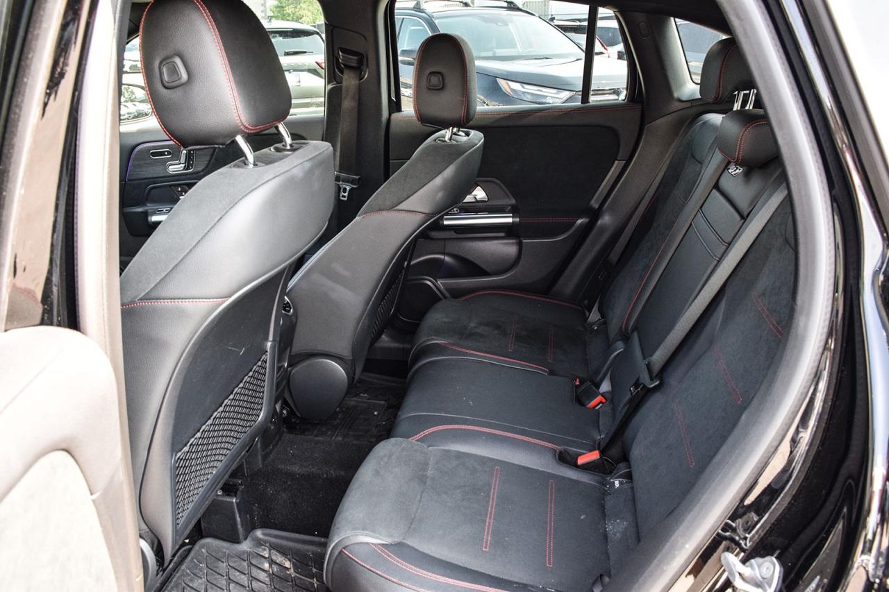 2022 Mercedes-Benz GLA GLA250 AMG No Accident Digi Dash Ambient Lighting Photo