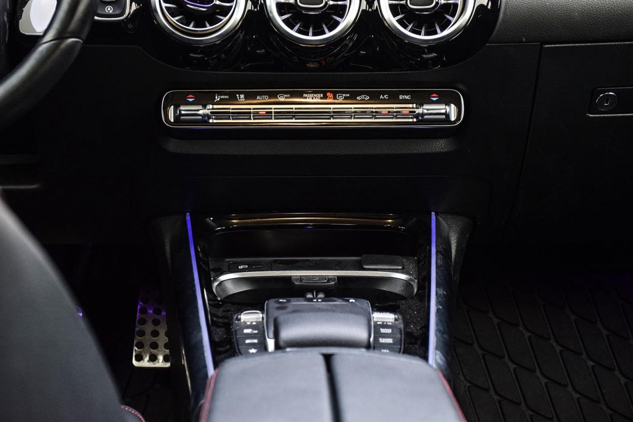 2022 Mercedes-Benz GLA GLA250 AMG No Accident Digi Dash Ambient Lighting Photo