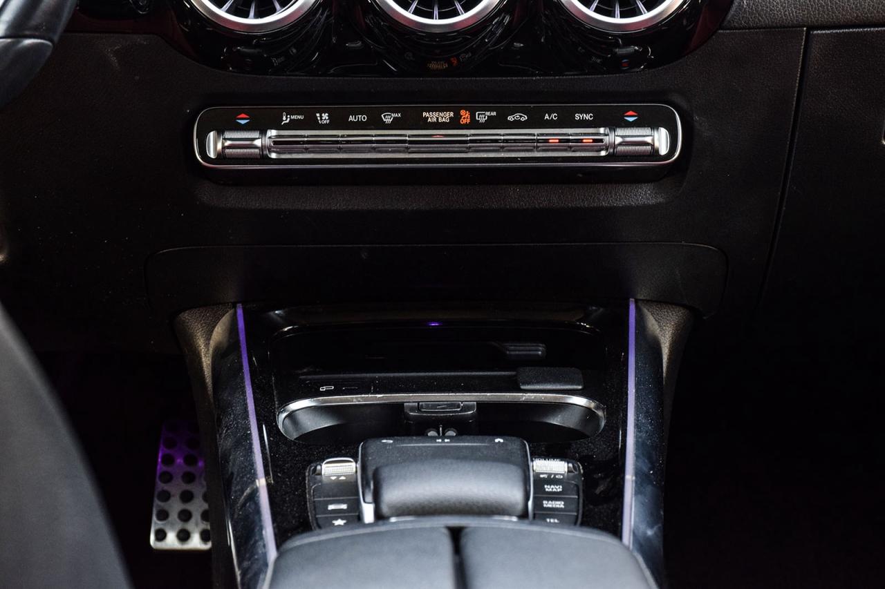 2021 Mercedes-Benz GLA GLA250 NO ACCIDENT AMG RED LEATHER DIGITAL DASH Photo