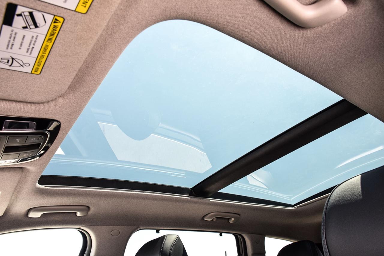 2023 Hyundai Santa Fe PREFERRED TREND PKG PANO ROOF ADAPTIVE CRUISE Photo