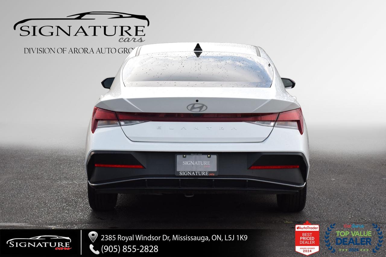 2024 Hyundai Elantra ESSENTIAL / NO ACCIDENTS / CARPLAY / BACKUP CAMERA Photo4