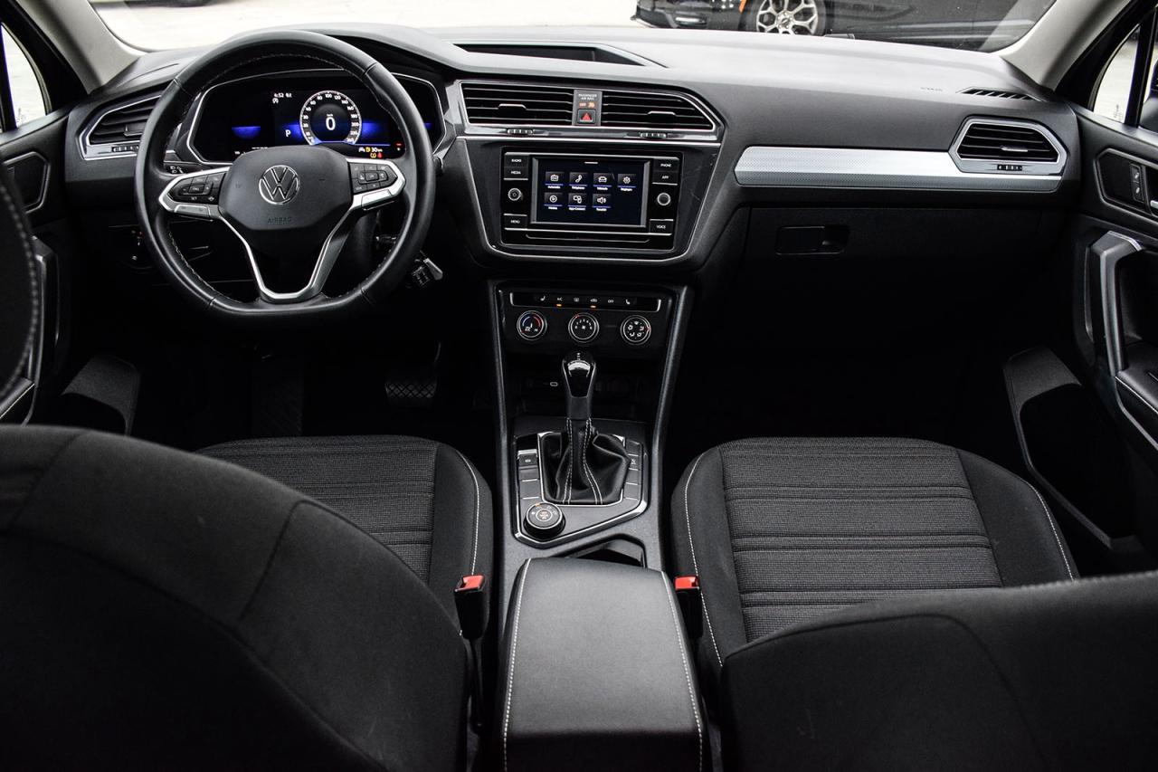 2022 Volkswagen Tiguan TRENDLINE NO ACCIDENT 7 PASSENGER DIGITAL DASH Photo