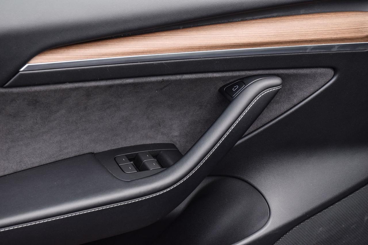 2023 Tesla Model 3 LR AWD NO ACCIDENT AUTOPILOT Photo