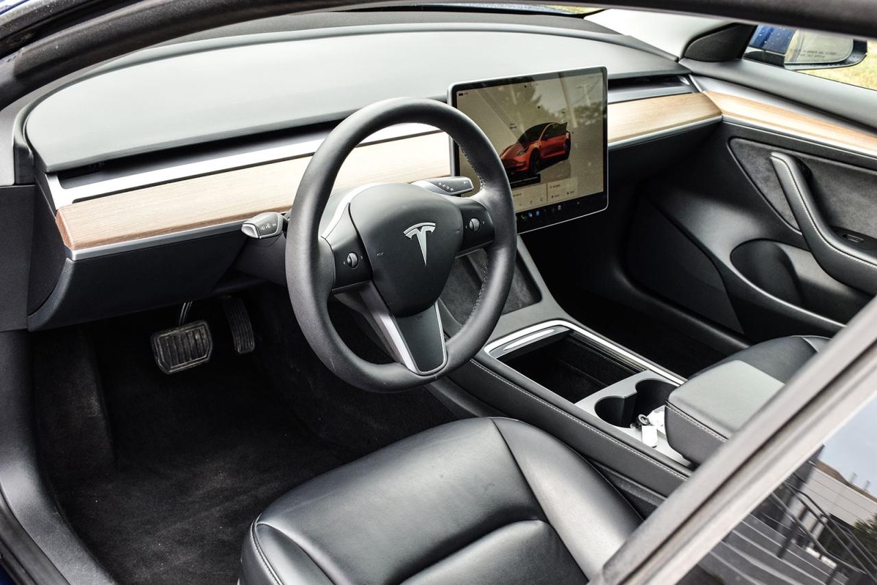 2023 Tesla Model 3 LR AWD NO ACCIDENT AUTOPILOT Photo