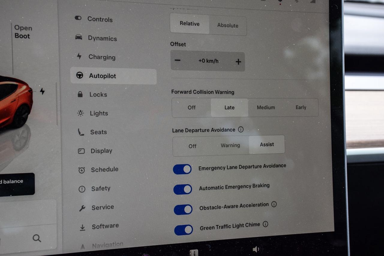 2023 Tesla Model 3 LR AWD No Accident Autopilot Navigation Photo