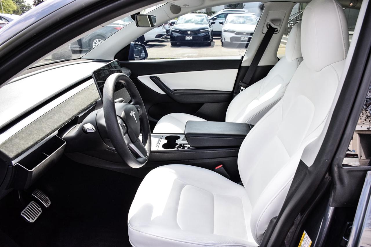 2022 Tesla Model Y LR AWD NO ACCIDENT WHITE LEATHER AUTOPILOT COMPUTE Photo