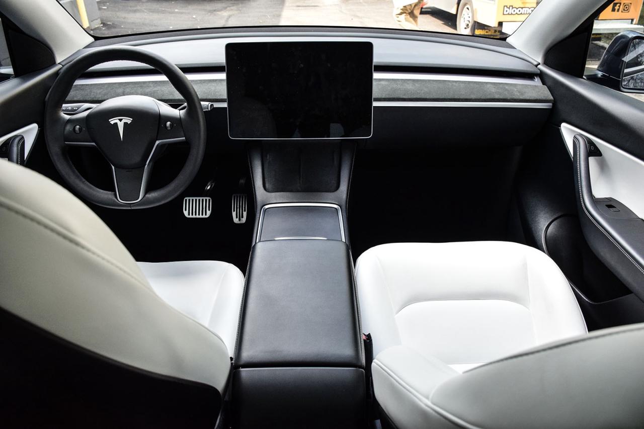 2022 Tesla Model Y LR AWD No Accident White Leather Autopilot Navigat Photo