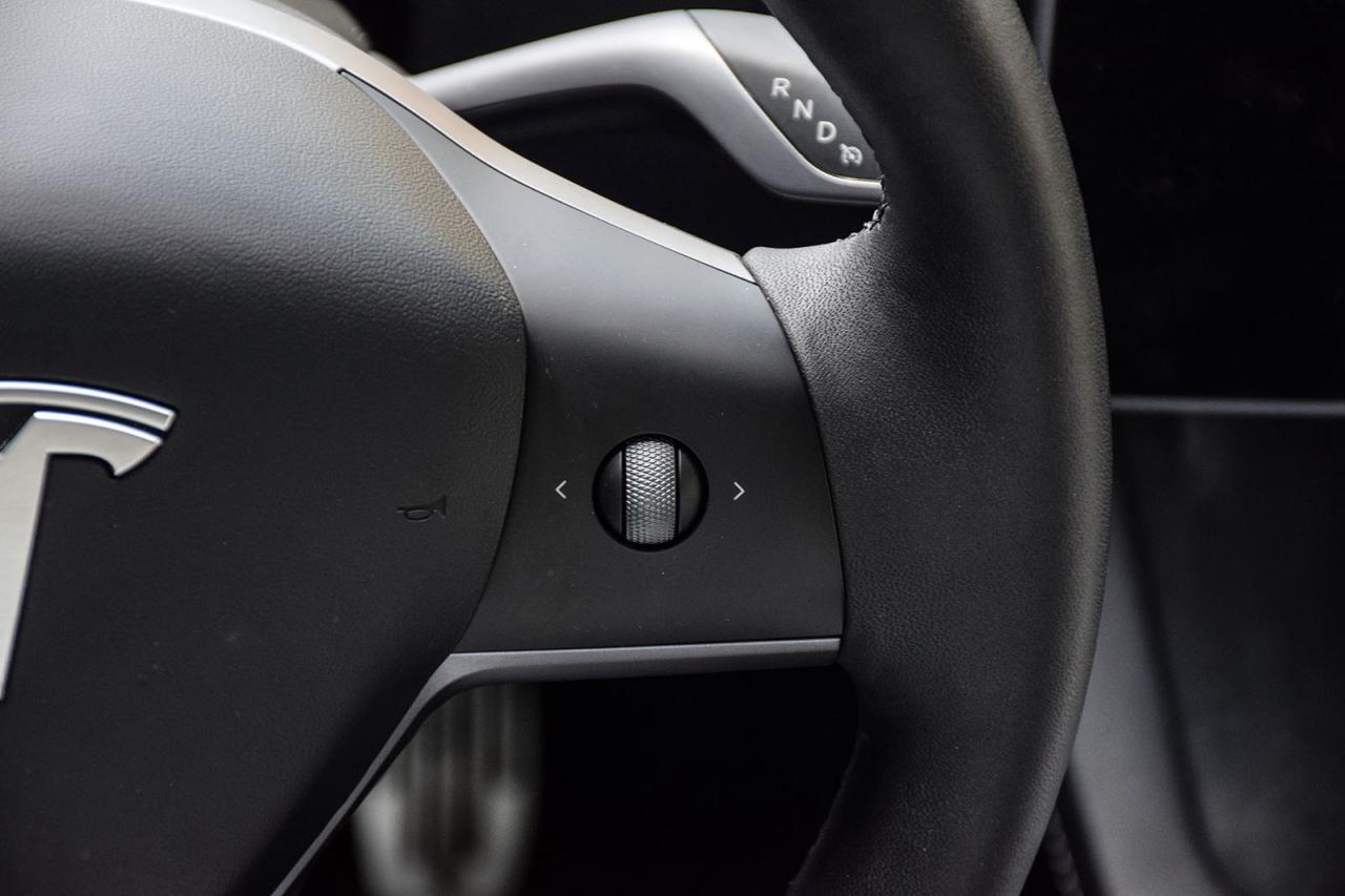 2022 Tesla Model Y LR AWD NO ACCIDENT WHITE LEATHER AUTOPILOT COMPUTE Photo