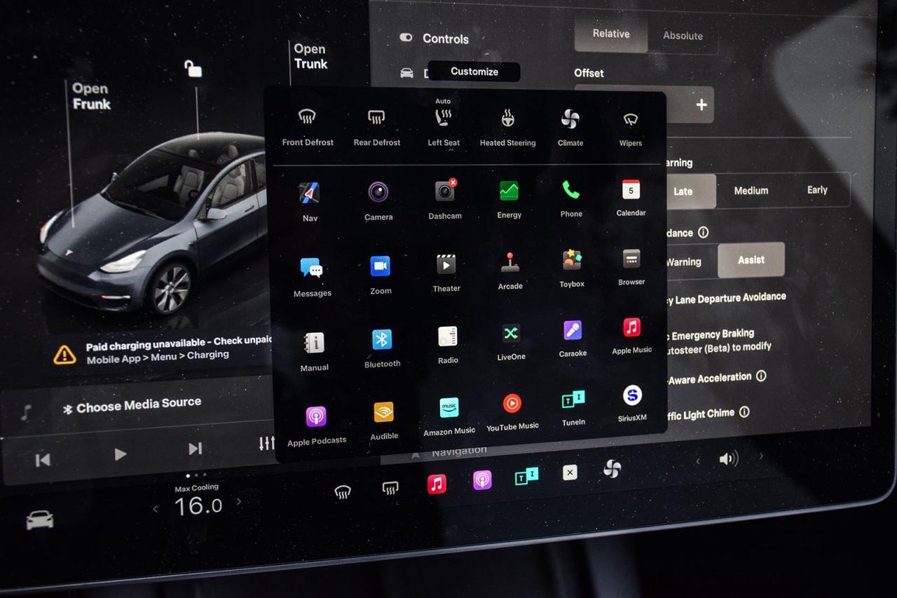 2022 Tesla Model Y LR AWD NO ACCIDENT WHITE LEATHER AUTOPILOT COMPUTE Photo