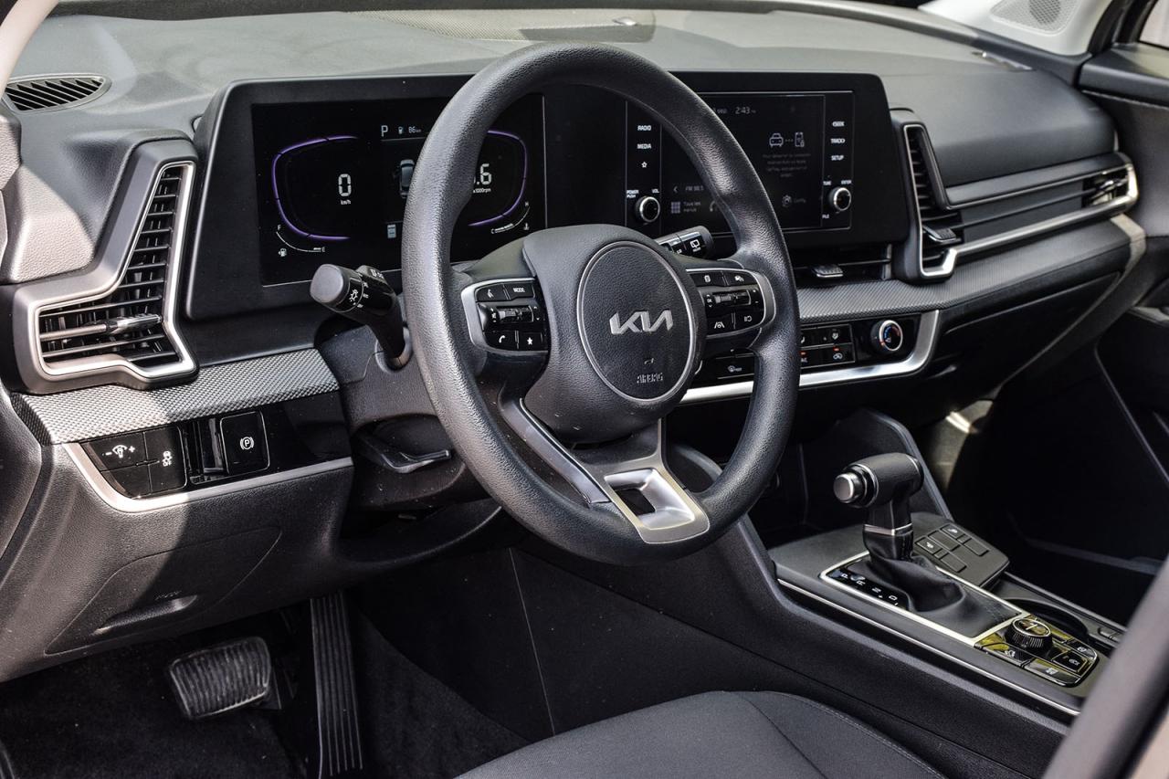 2023 Kia Sportage LX No Accident Lane Assist Digital Dash Photo