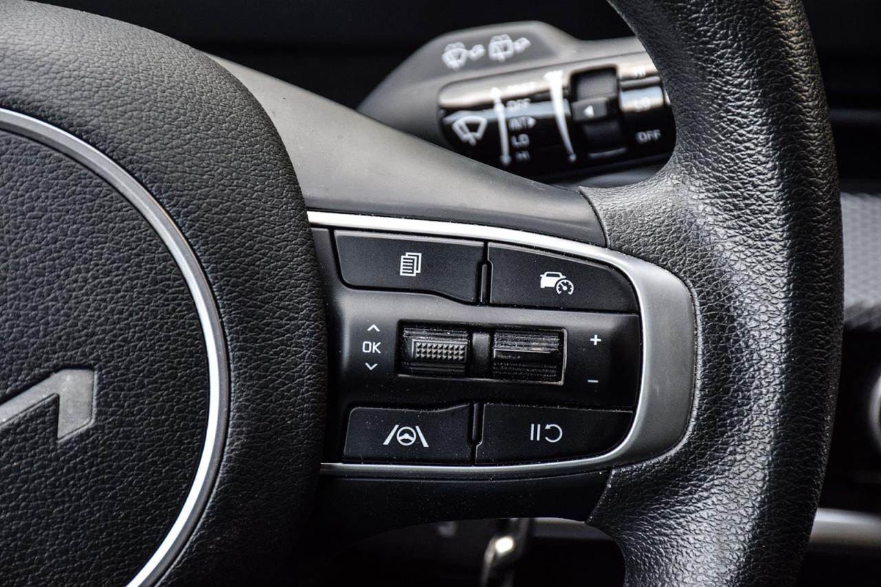 2023 Kia Sportage LX NO ACCIDENT LKAS FCA LFA Photo