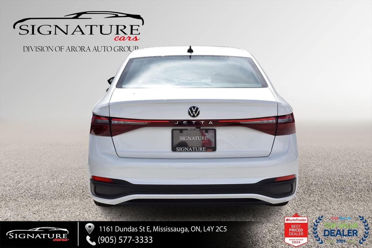 2025 Volkswagen Jetta COMFORTLINE SPORTS PKG / CLEAN CARFAX / SUNROOF Photo4