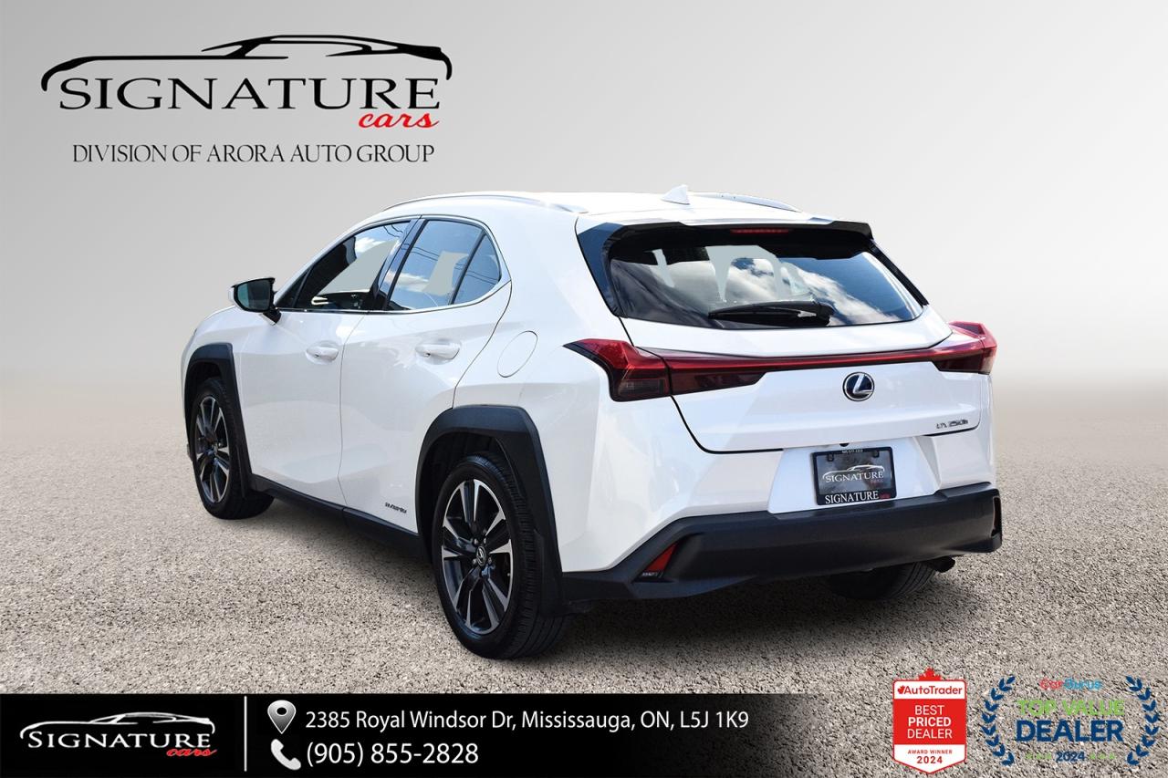 2021 Lexus UX UX 250H NO ACCIDENTS SUNROOF FCW LKAS Photo