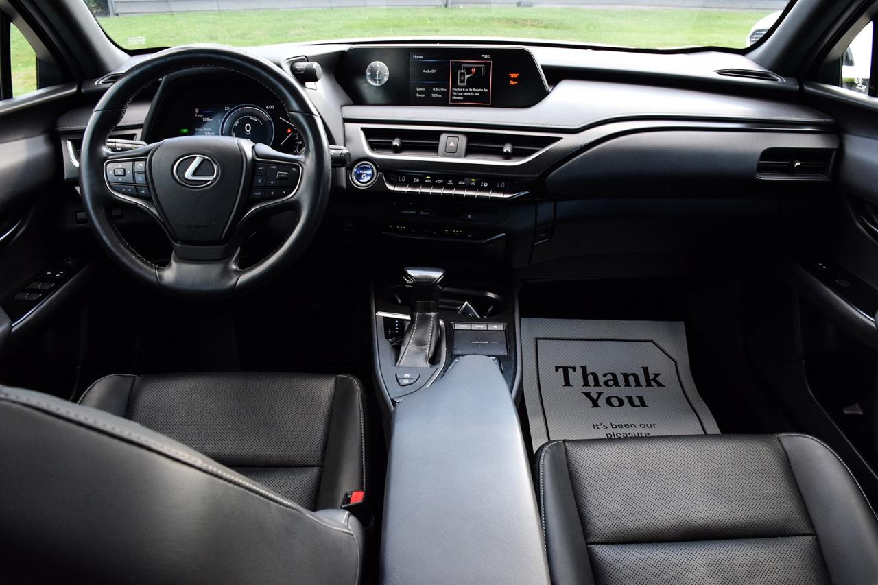 2021 Lexus UX UX 250H NO ACCIDENTS SUNROOF FCW LKAS Photo
