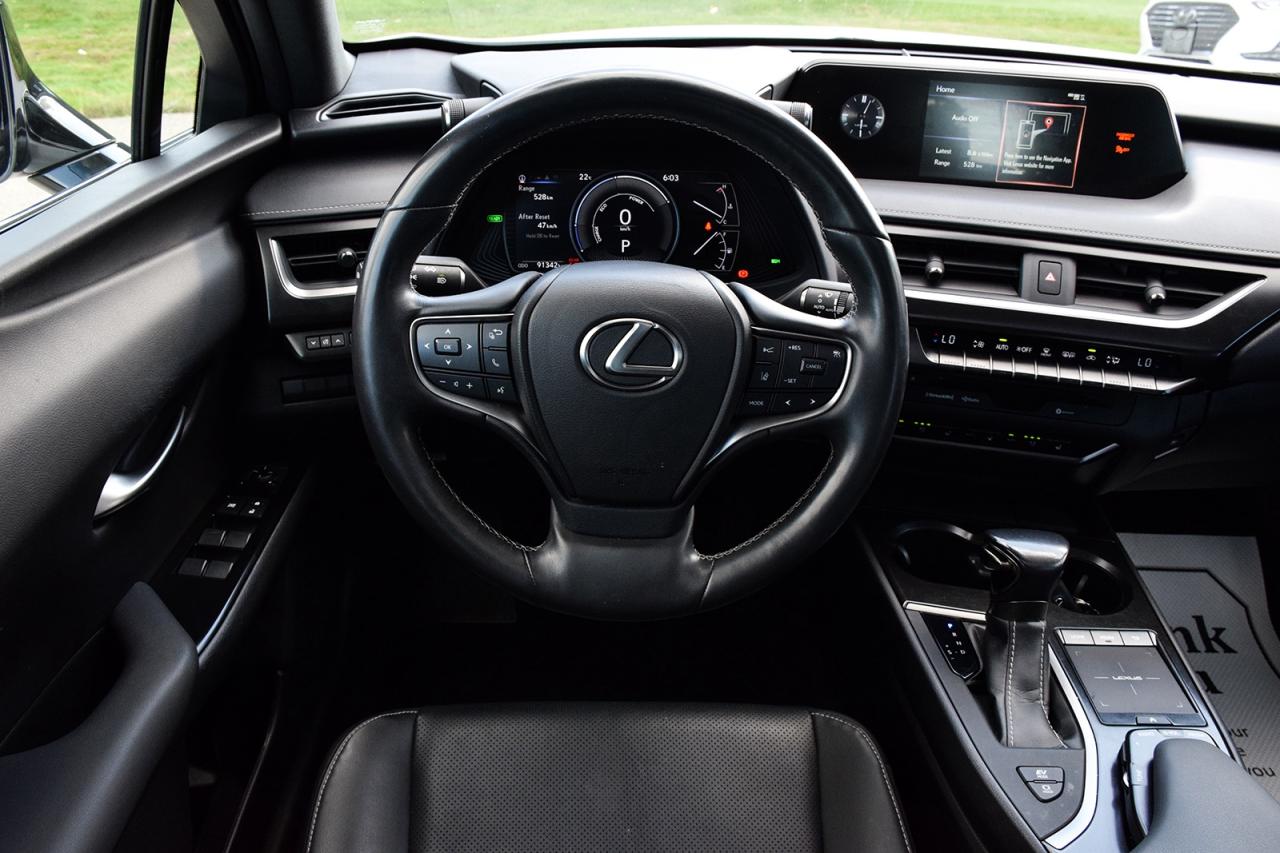 2021 Lexus UX UX 250H NO ACCIDENTS SUNROOF FCW LKAS Photo