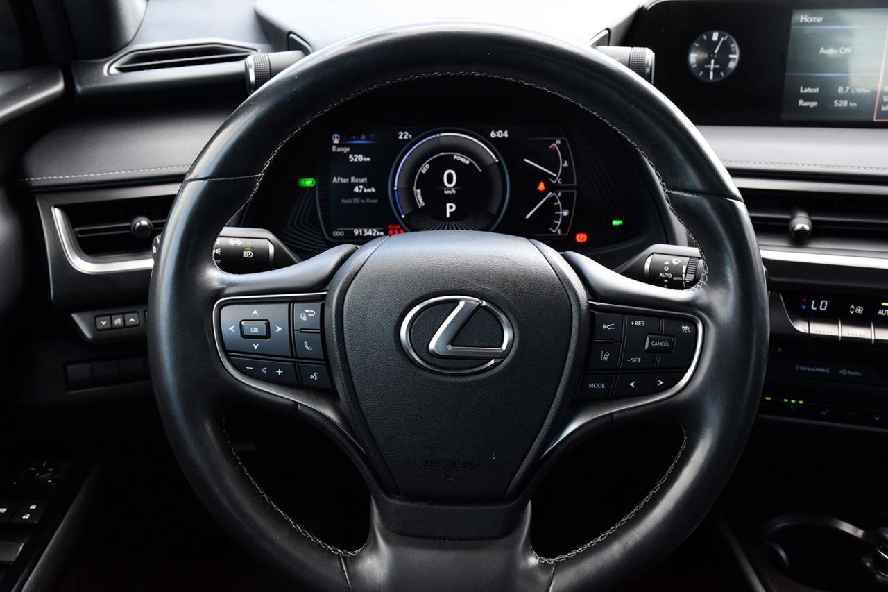 2021 Lexus UX UX 250H NO ACCIDENTS SUNROOF FCW LKAS Photo