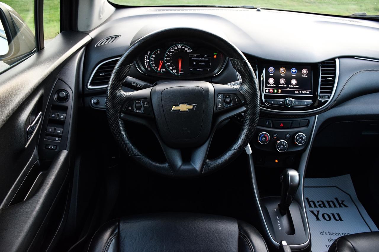 2021 Chevrolet Trax LT NO ACCIDENTS LEATHER CARPLAY AWD Photo