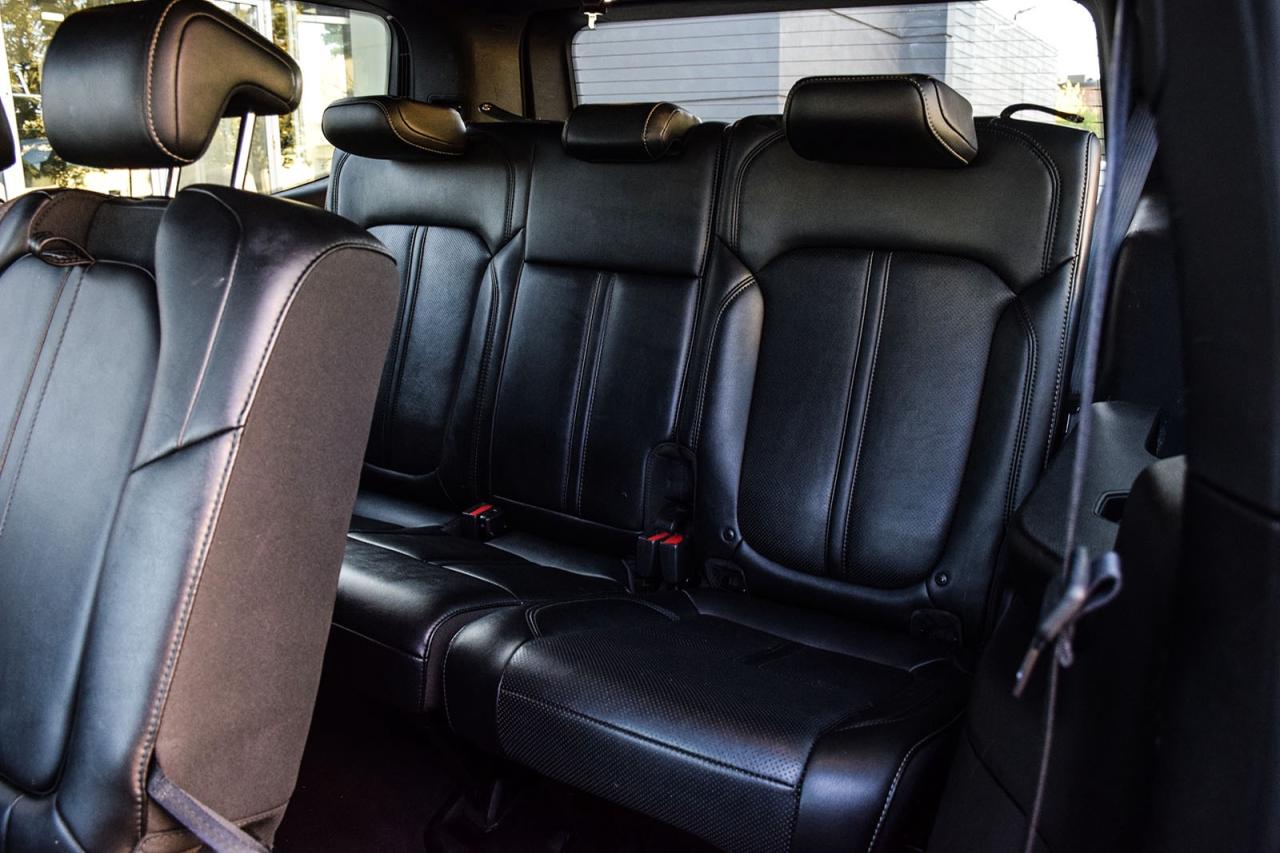 2024 Jeep Wagoneer Series II No Accident Digital Dash Panoroof Photo