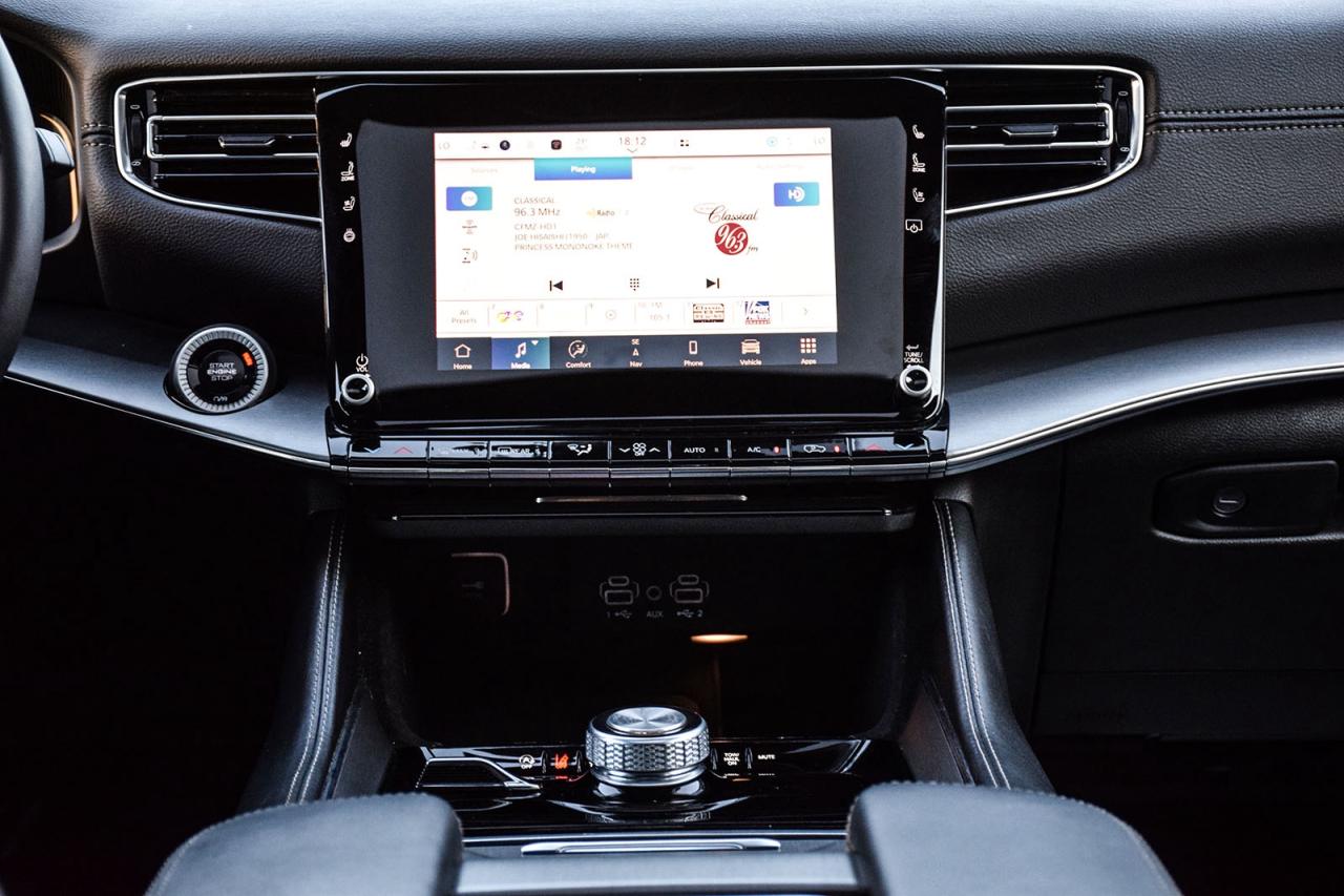 2024 Jeep Wagoneer Series II NO ACCIDENT DIGITAL DASH ADAPTIVE CRUISE Photo