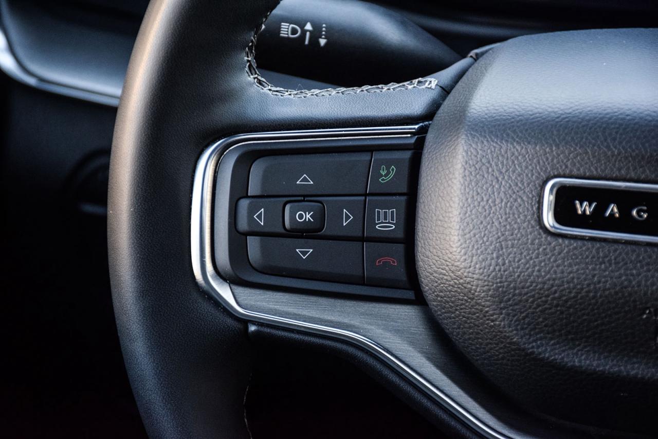 2024 Jeep Wagoneer Series II No Accident Digital Dash Panoroof Photo