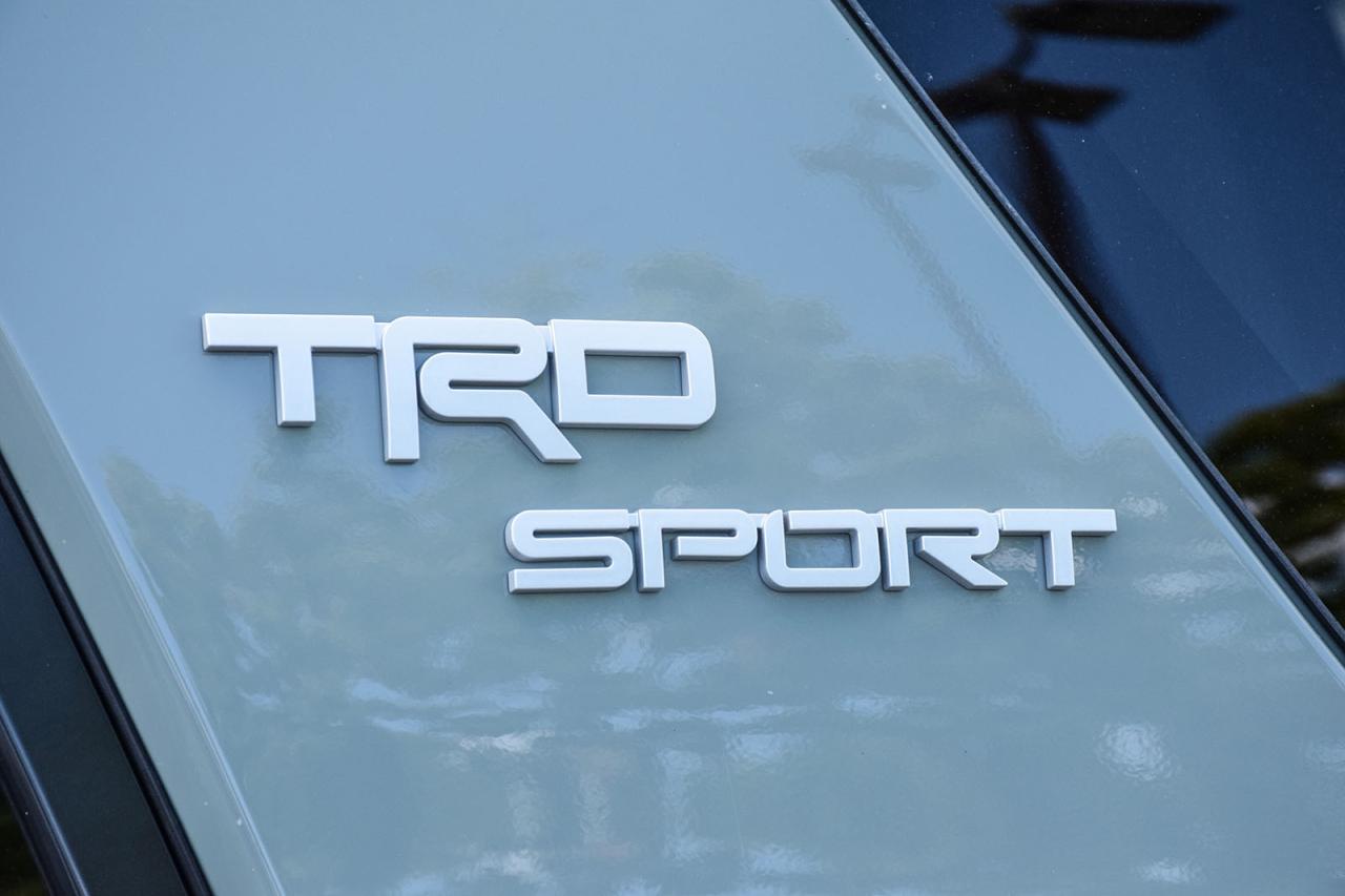 2022 Toyota 4Runner TRD Sport NO ACCIDENTS TOYOTA SAFETY SENSE SUNROOF Photo