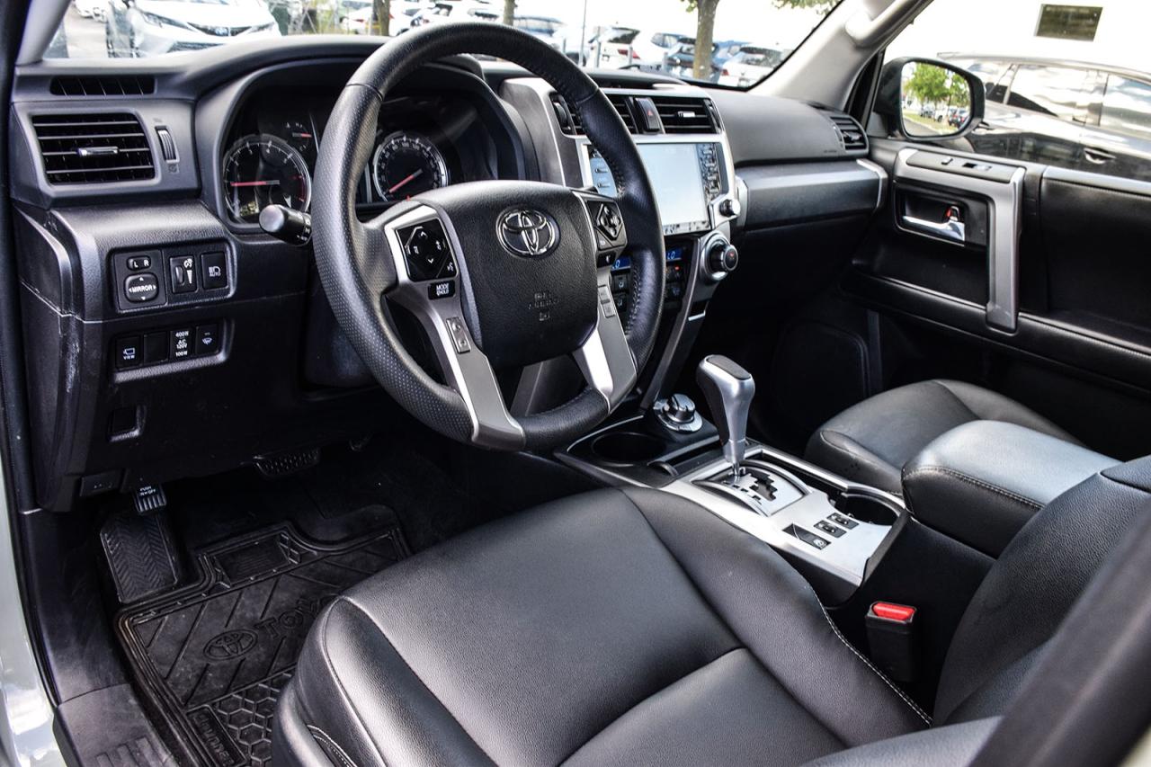 2022 Toyota 4Runner TRD Sport NO ACCIDENTS TOYOTA SAFETY SENSE SUNROOF Photo