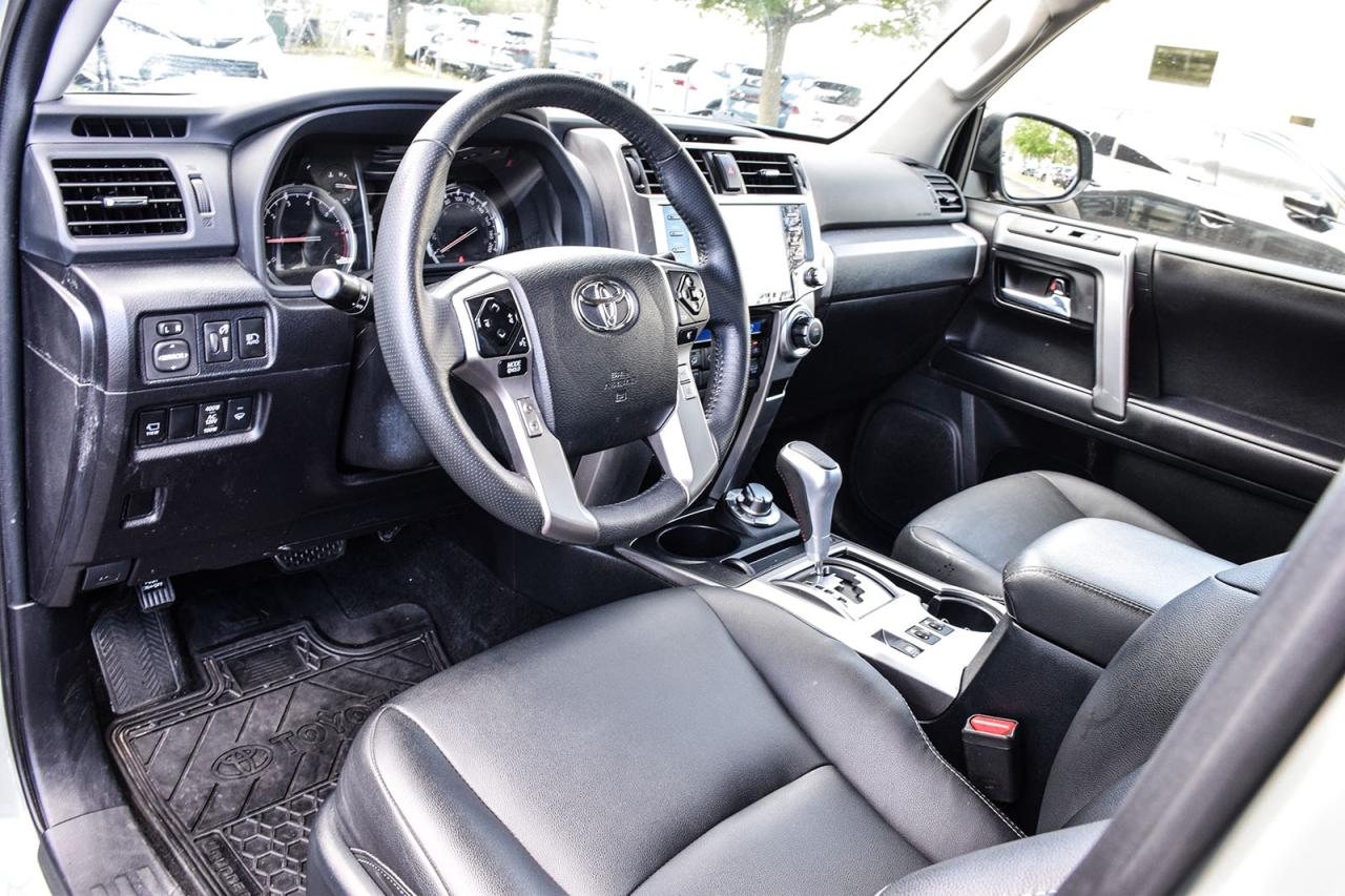 2022 Toyota 4Runner TRD Sport NO ACCIDENTS TOYOTA SAFETY SENSE SUNROOF Photo