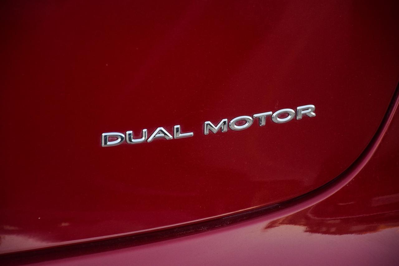 2019 Tesla Model 3 LR AWD NO ACCIDENT AUTOPILOT Photo