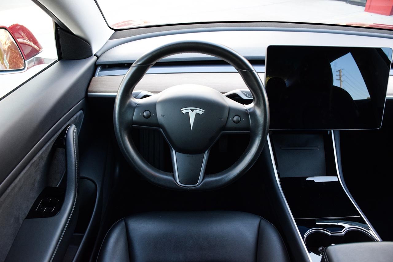 2019 Tesla Model 3 LR AWD NO ACCIDENT AUTOPILOT Photo