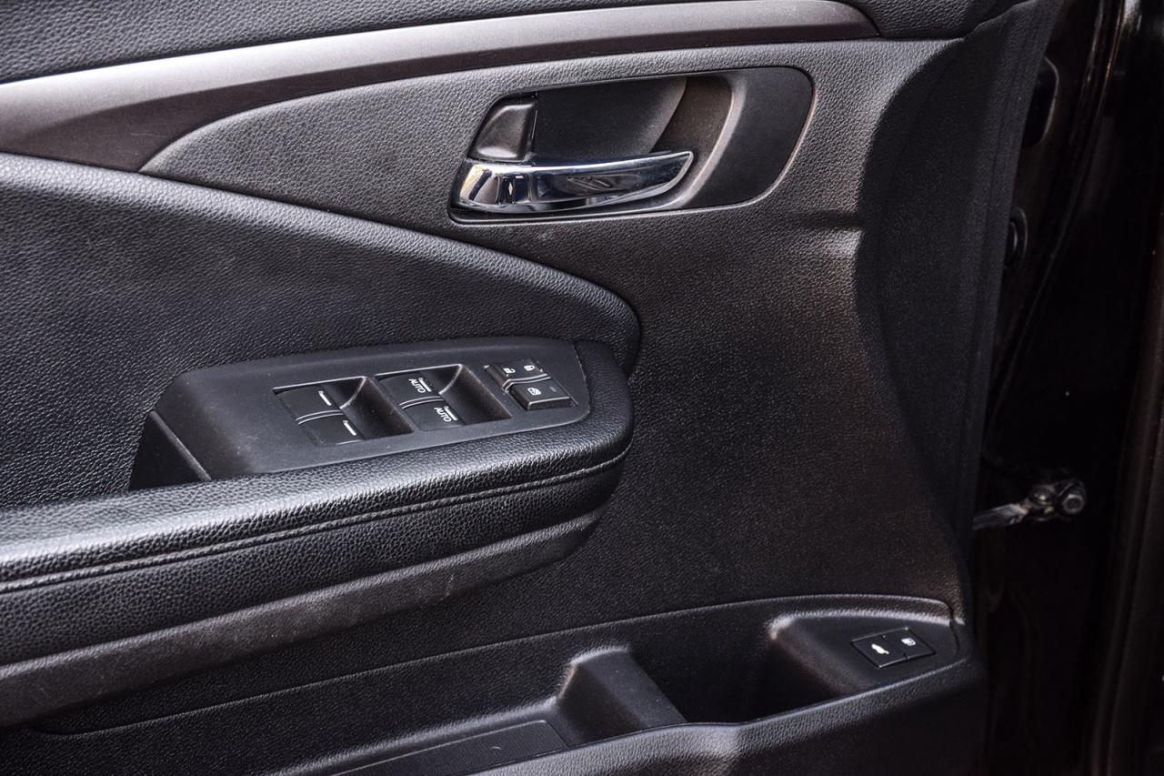 2018 Honda Pilot EX-L NO ACCIDENT LEATHER HONDA SENSING SUNROOF Photo