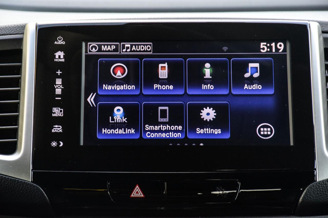 2018 Honda Pilot EX-L NO ACCIDENT LEATHER HONDA SENSING SUNROOF Photo