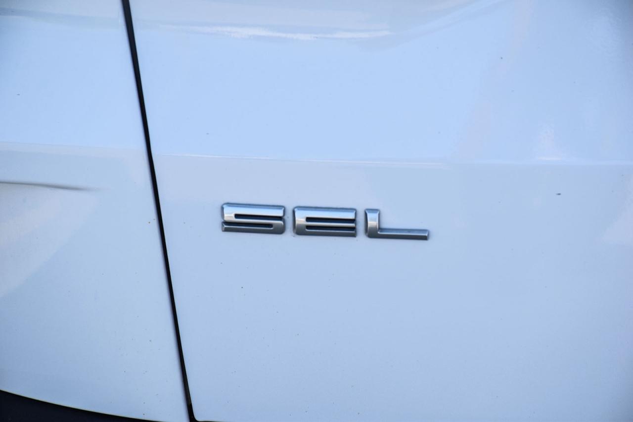 2022 Ford Escape SEL No Accident Carplay Heated Steering Photo