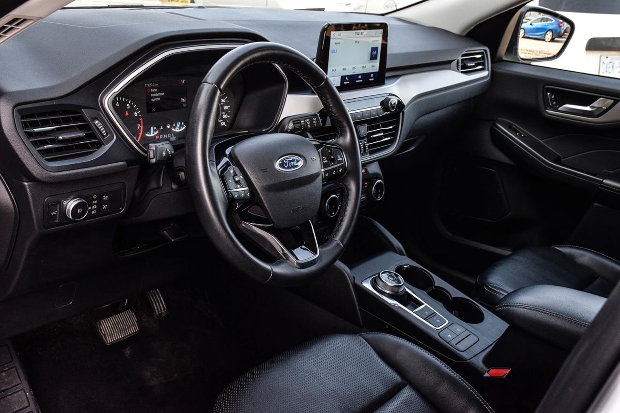 2022 Ford Escape SEL No Accident Carplay Heated Steering Photo