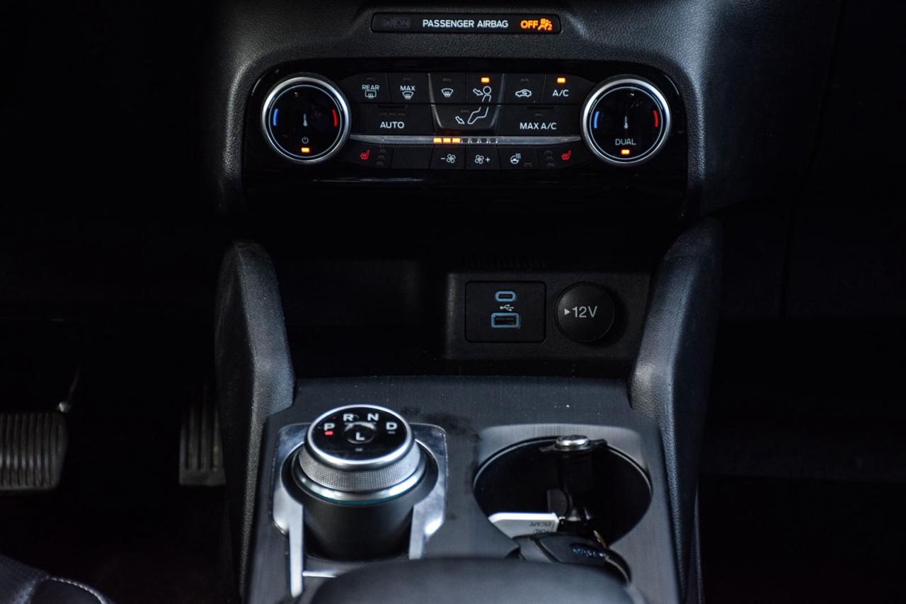 2022 Ford Escape SEL No Accident Carplay Heated Steering Photo