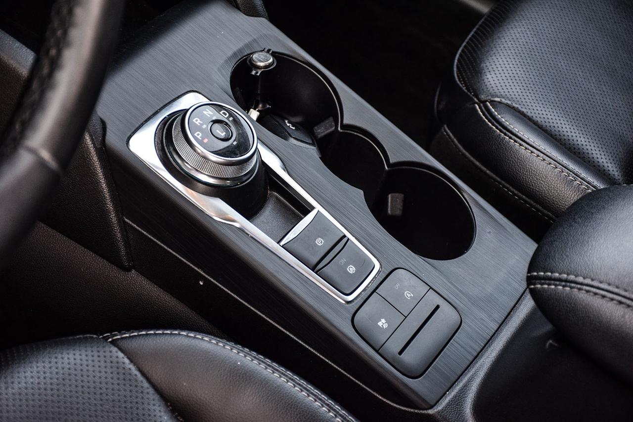 2022 Ford Escape SEL No Accident Leather Carplay Remote Start Photo