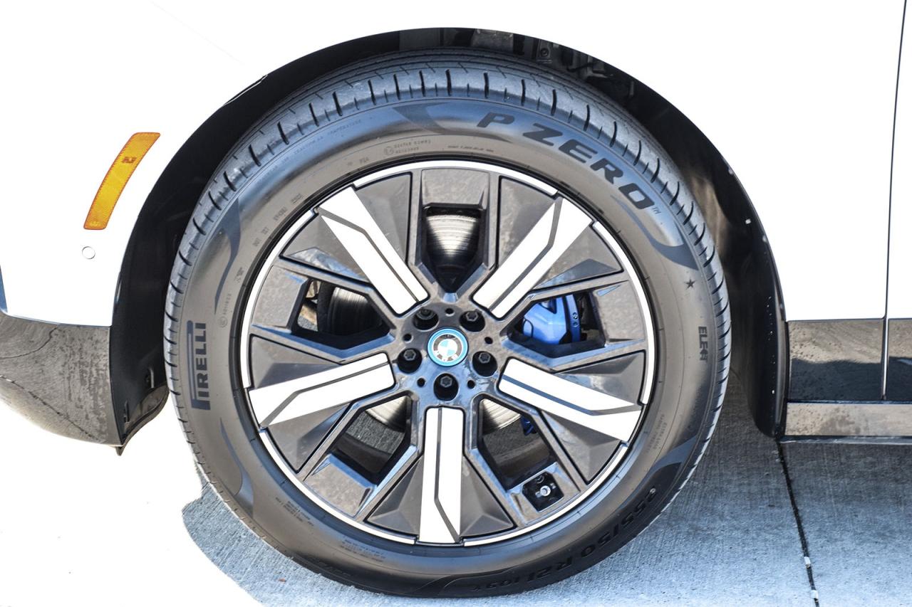 2024 BMW iX xDrive50 NO ACCIDENT MASSAGE SEATS AMBIENT LIGHTIN Photo