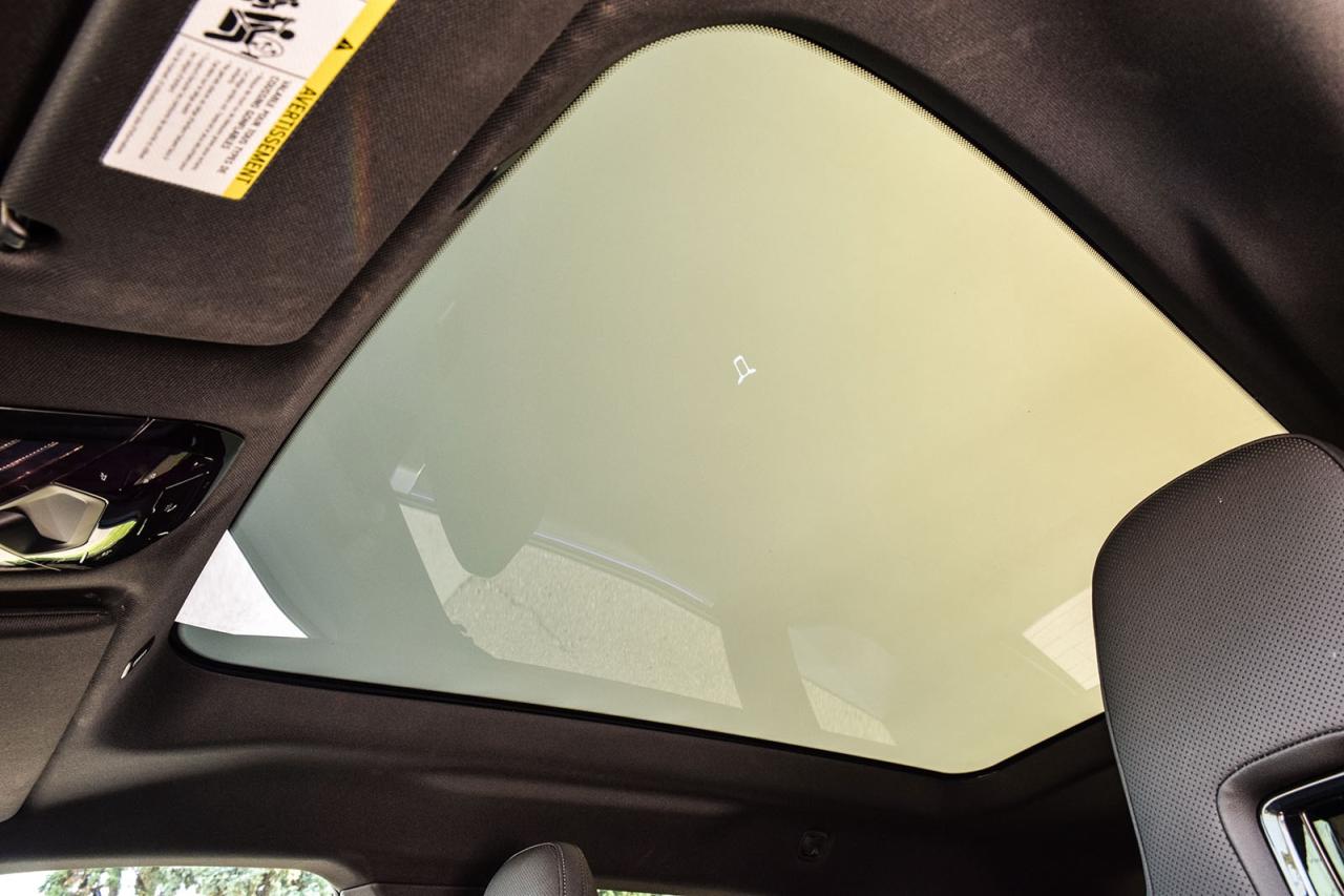 2024 BMW iX xDrive50 NO ACCIDENT MASSAGE SEATS AMBIENT LIGHTIN Photo