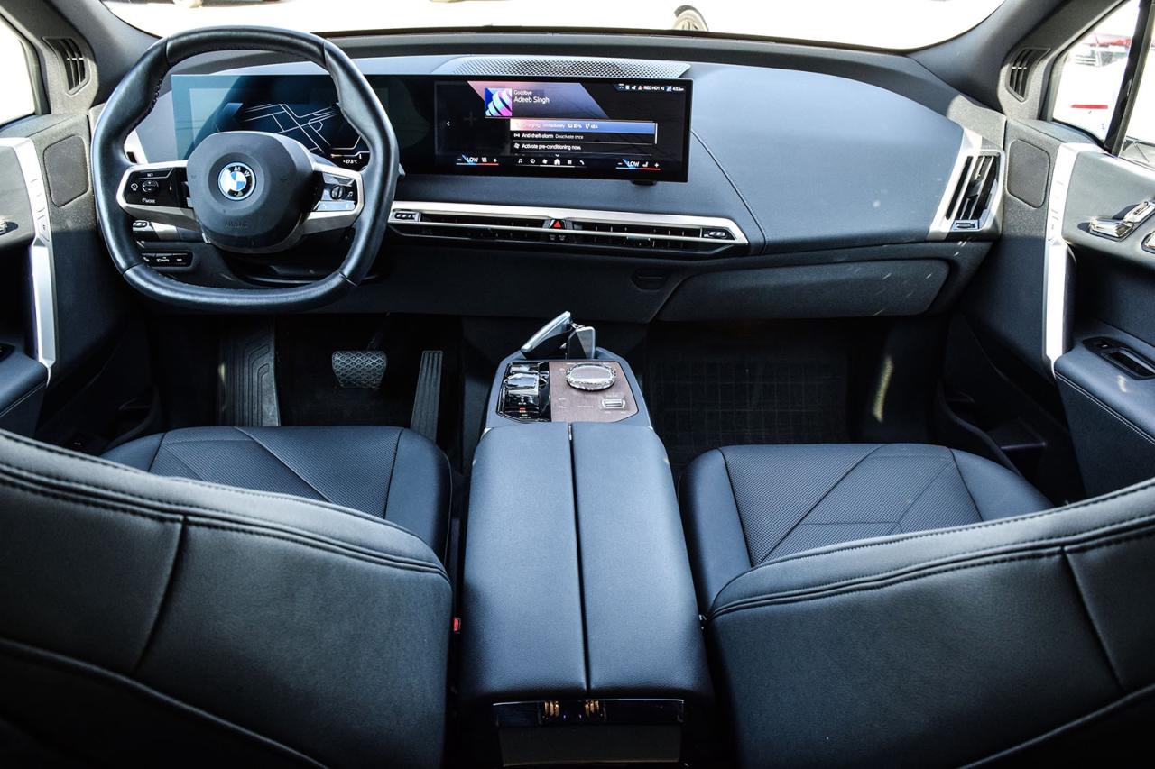 2024 BMW iX xDrive50 NO ACCIDENT MASSAGE SEATS AMBIENT LIGHTIN Photo