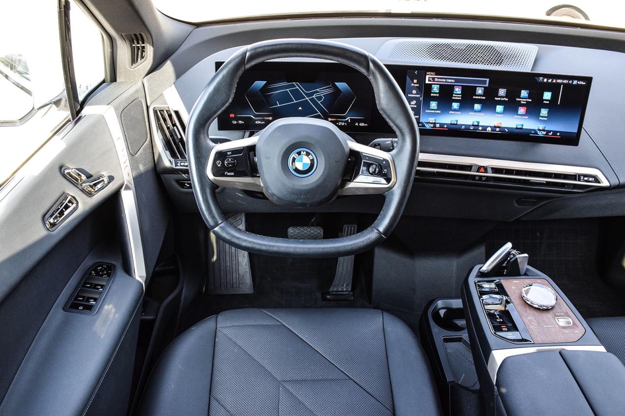 2024 BMW iX xDrive50 NO ACCIDENT MASSAGE SEATS AMBIENT LIGHTIN Photo