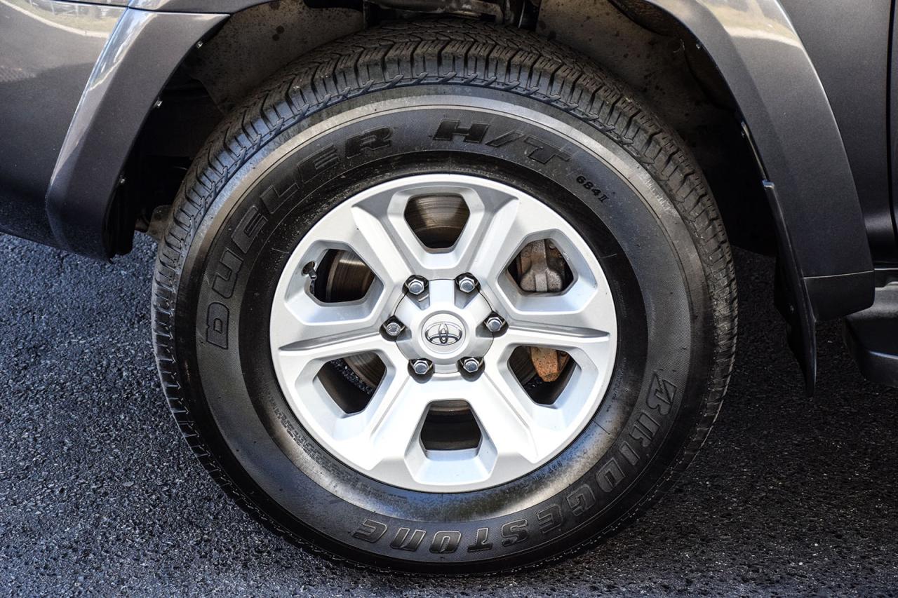 2023 Toyota 4Runner SR5 PREM LEATHER SUNROOF TOYOTA SAFETY SENSE Photo