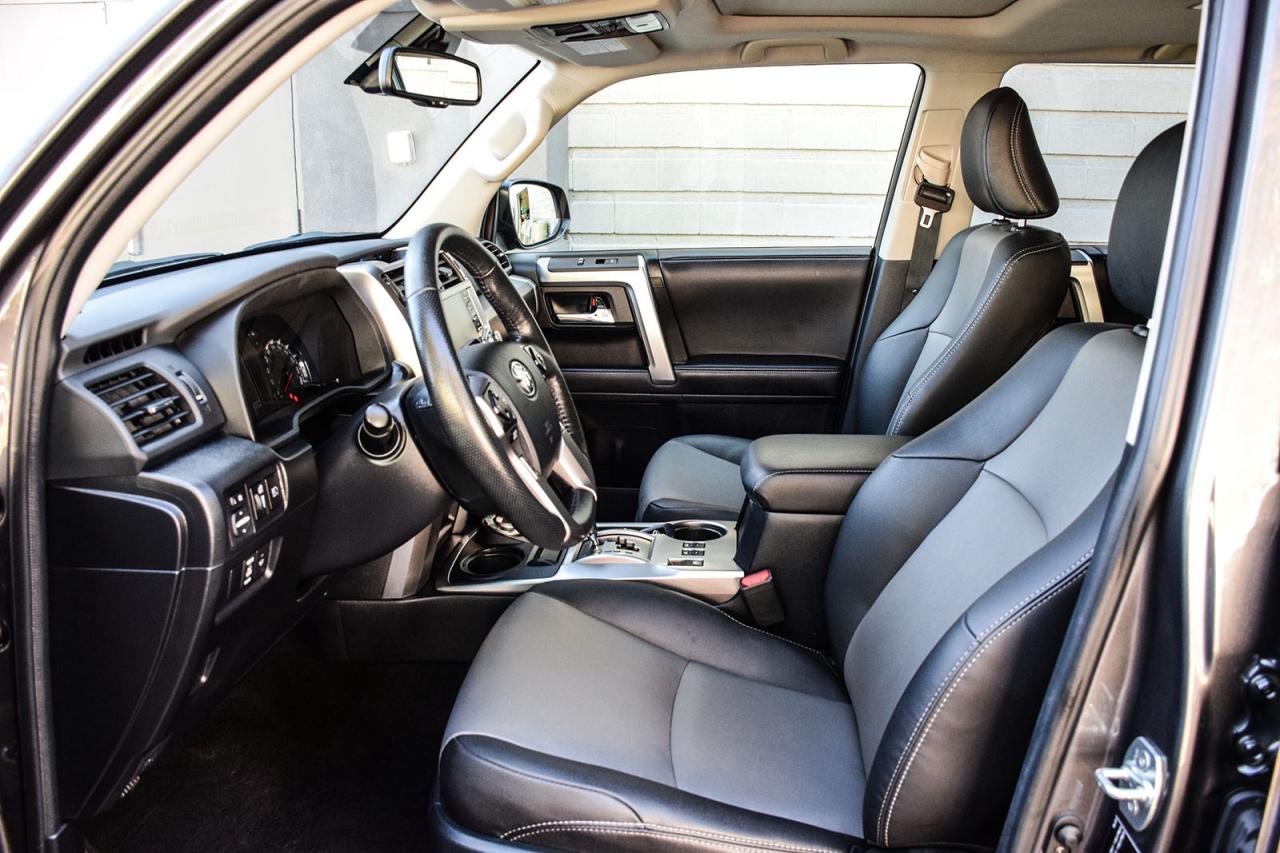 2023 Toyota 4Runner SR5 PREM LEATHER SUNROOF TOYOTA SAFETY SENSE Photo