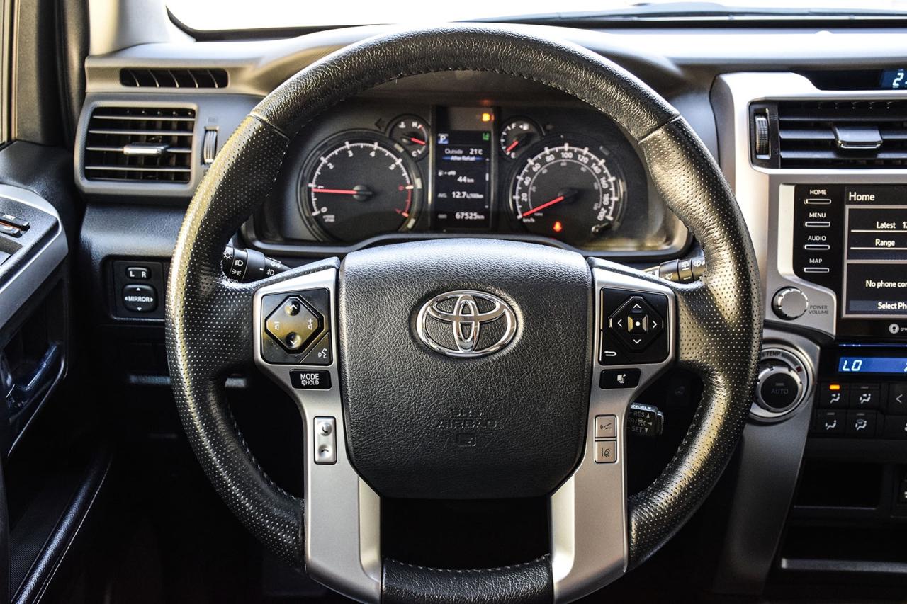 2023 Toyota 4Runner SR5 PREM LEATHER SUNROOF TOYOTA SAFETY SENSE Photo