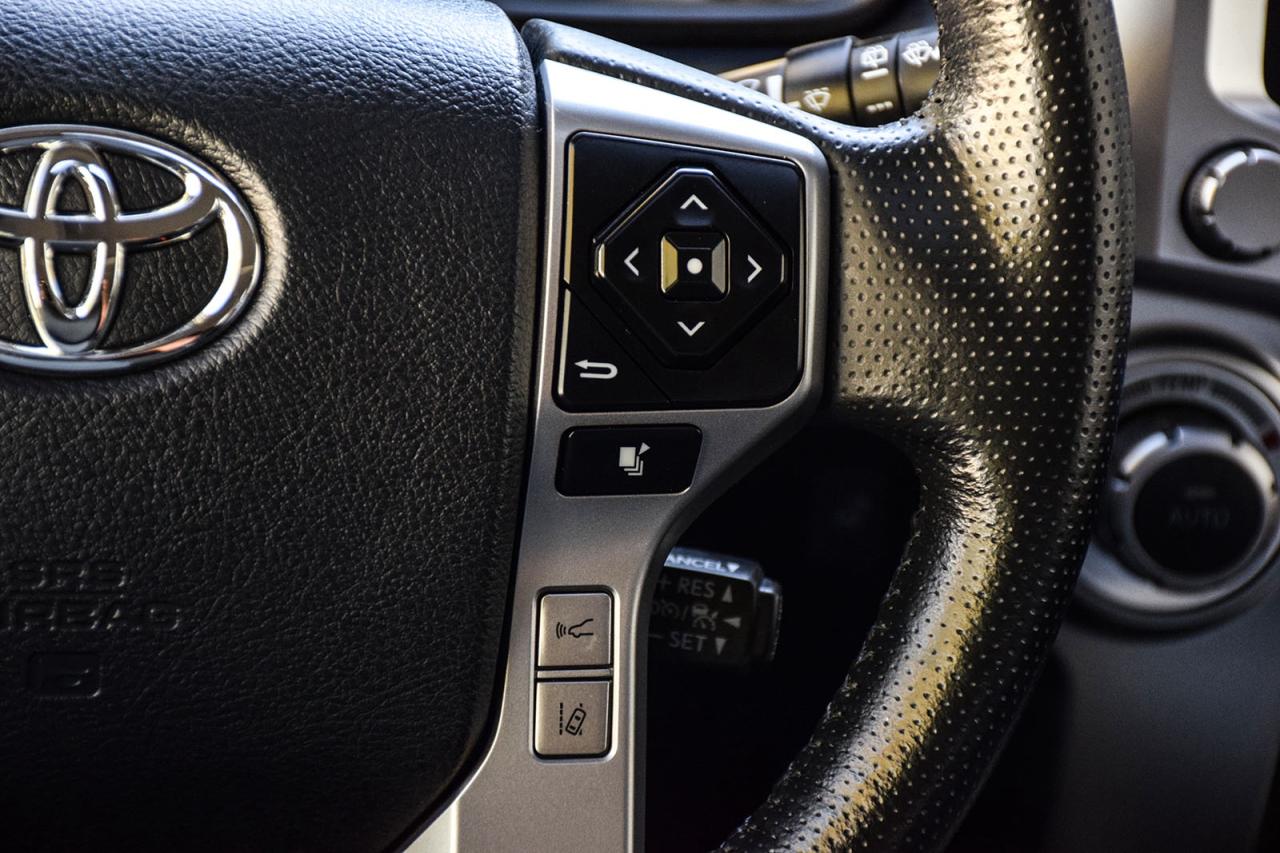 2023 Toyota 4Runner SR5 PREM LEATHER SUNROOF TOYOTA SAFETY SENSE Photo