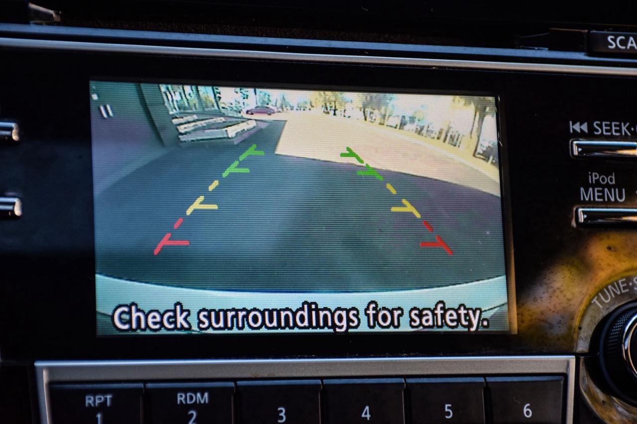 2018 Nissan Altima 2.5 SV SUNROOF AS IS SPECIAL Photo