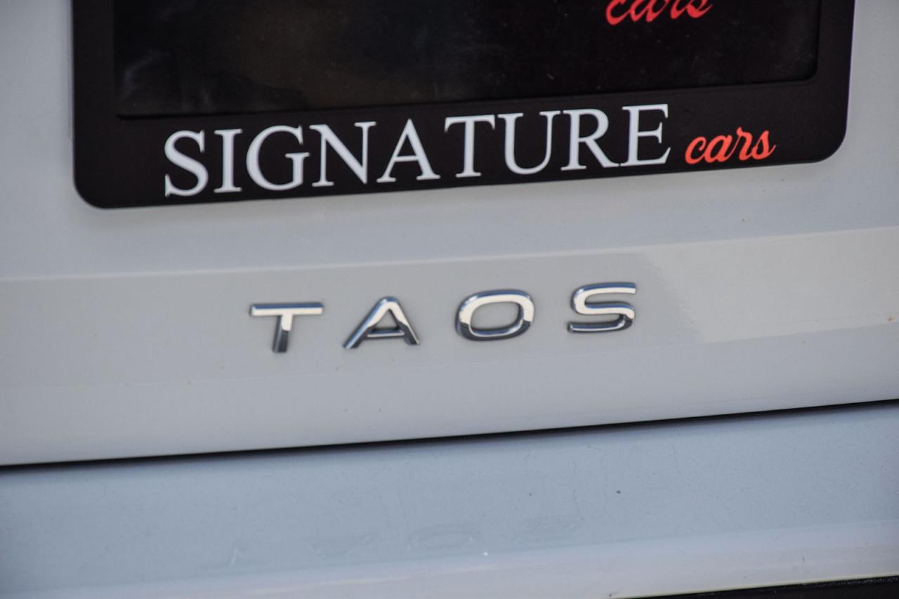 2024 Volkswagen Taos Comfortline PANO ROOF DIGITAL DASH ADAPTIVE CRUISE Photo