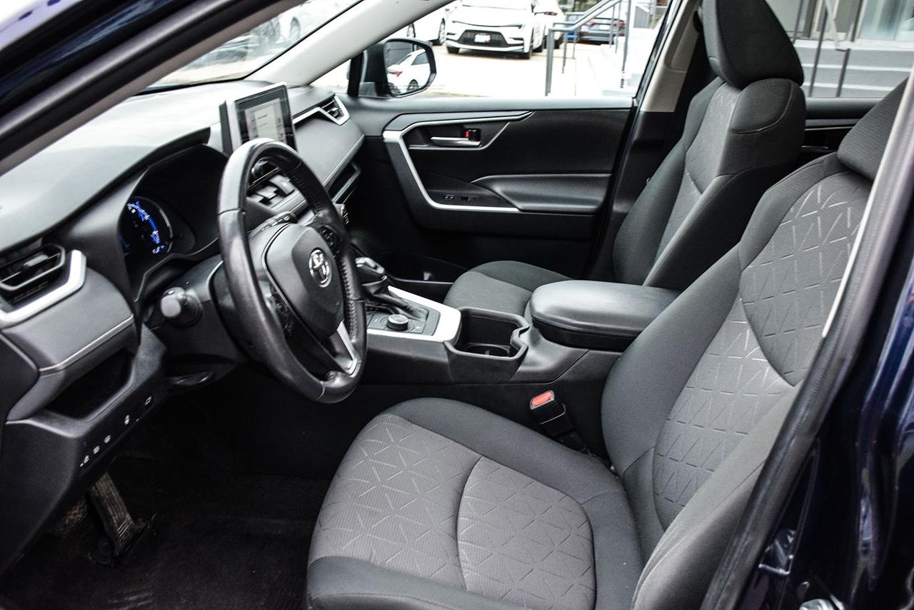 2023 Toyota RAV4 Hybrid XLE AWD No Accident Sunroof Carplay BSM Photo